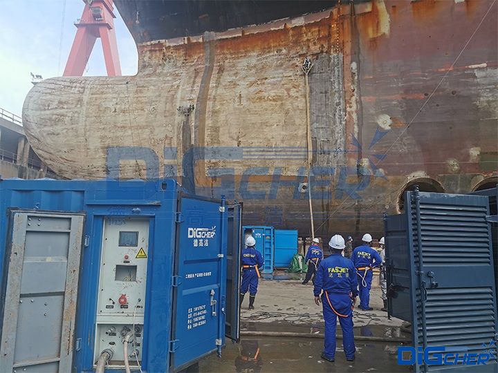 德高潔CR4D船舶除銹機器人效率對比